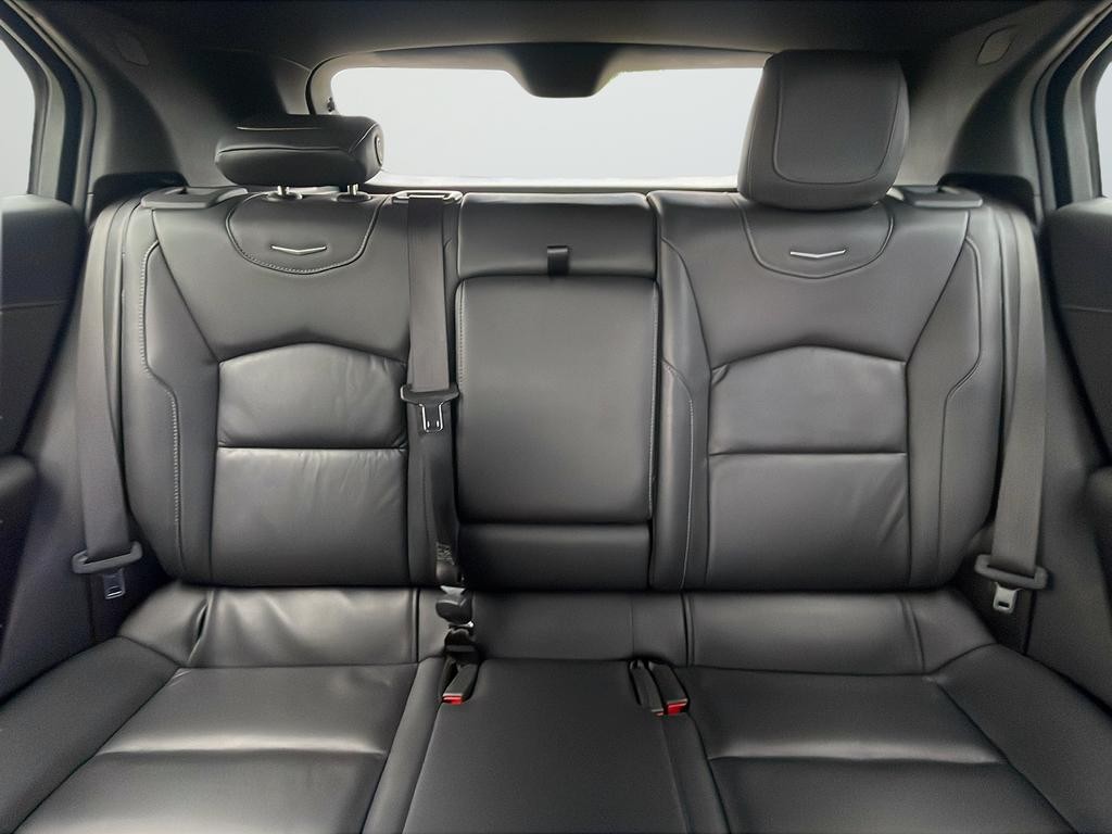Cadillac XT4 Vehicle Full-screen Gallery Image 39