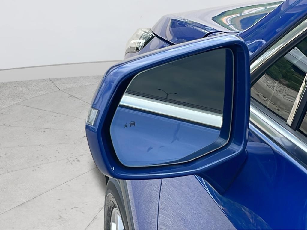 Cadillac XT4 Vehicle Full-screen Gallery Image 43