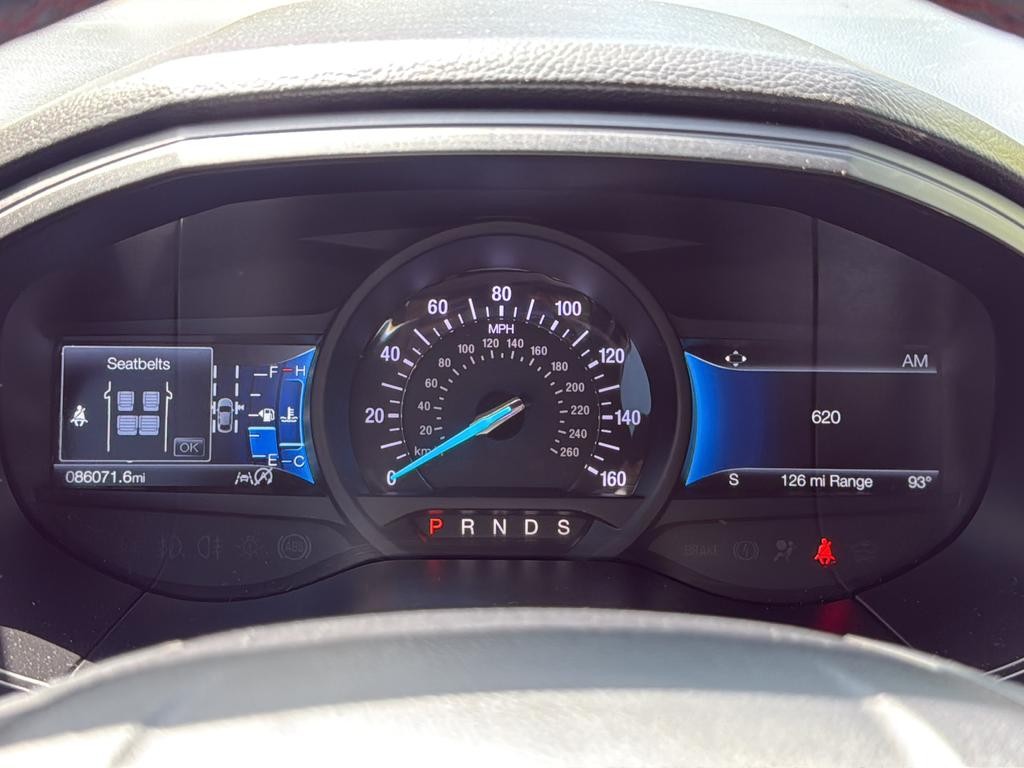 Ford Edge Vehicle Full-screen Gallery Image 21