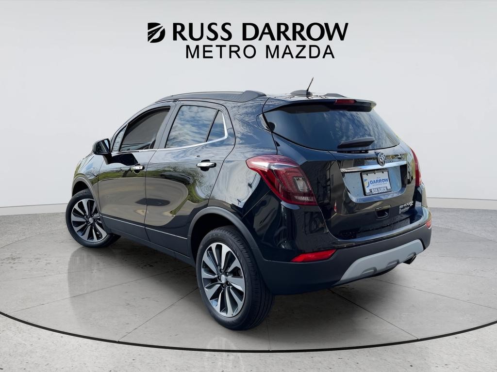 Buick Encore Vehicle Full-screen Gallery Image 03