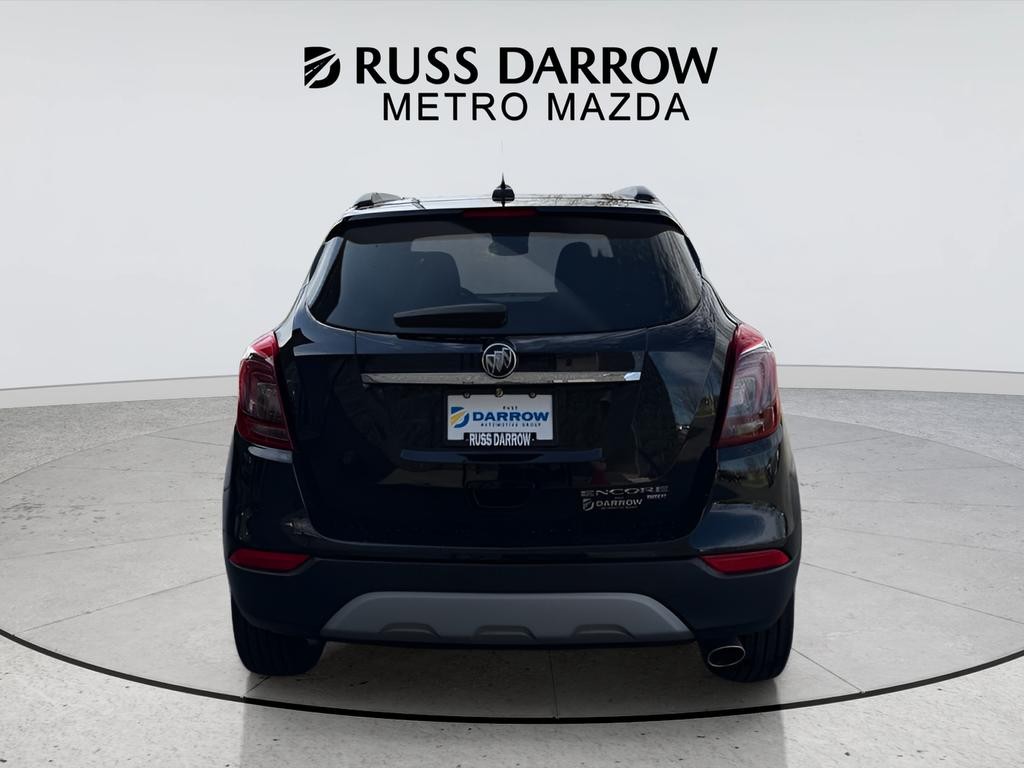 Buick Encore Vehicle Full-screen Gallery Image 04