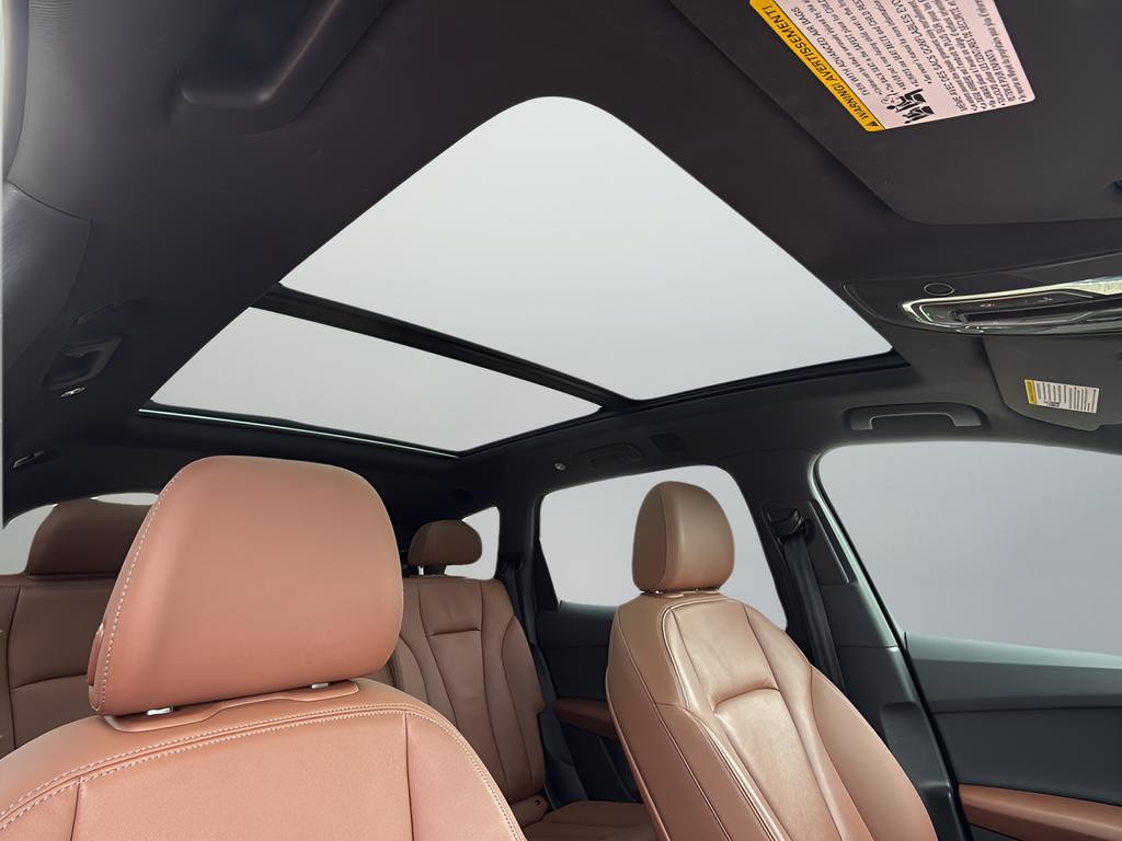 Audi Q7 Vehicle Full-screen Gallery Image 20