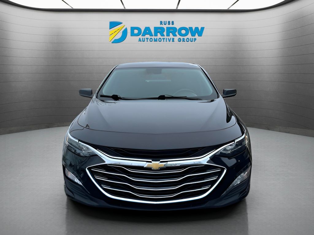 Chevrolet Malibu Vehicle Full-screen Gallery Image 08