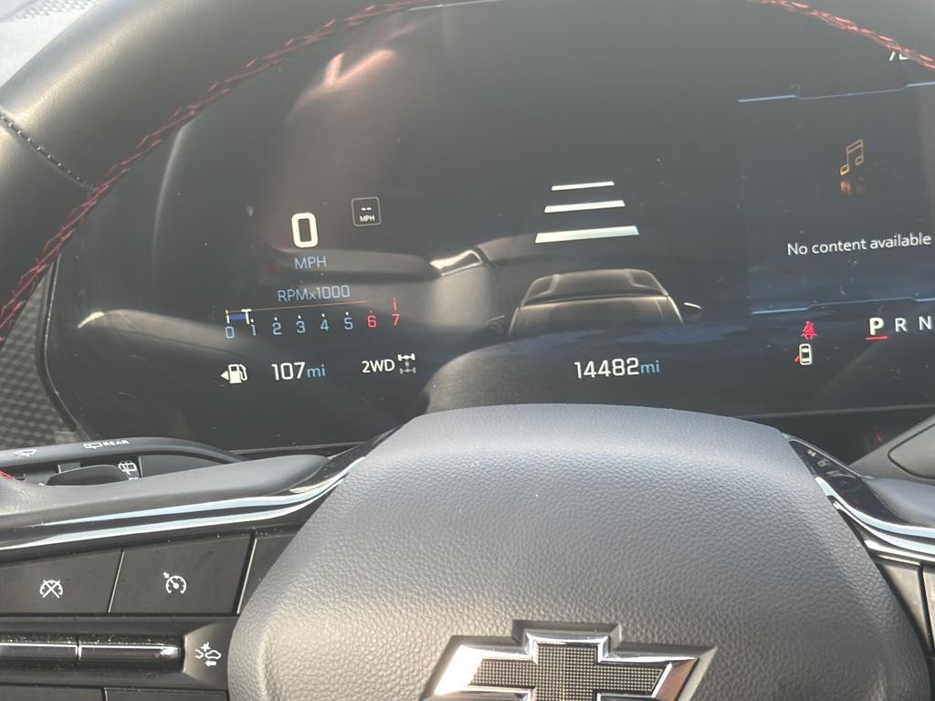 Chevrolet Equinox Vehicle Full-screen Gallery Image 10
