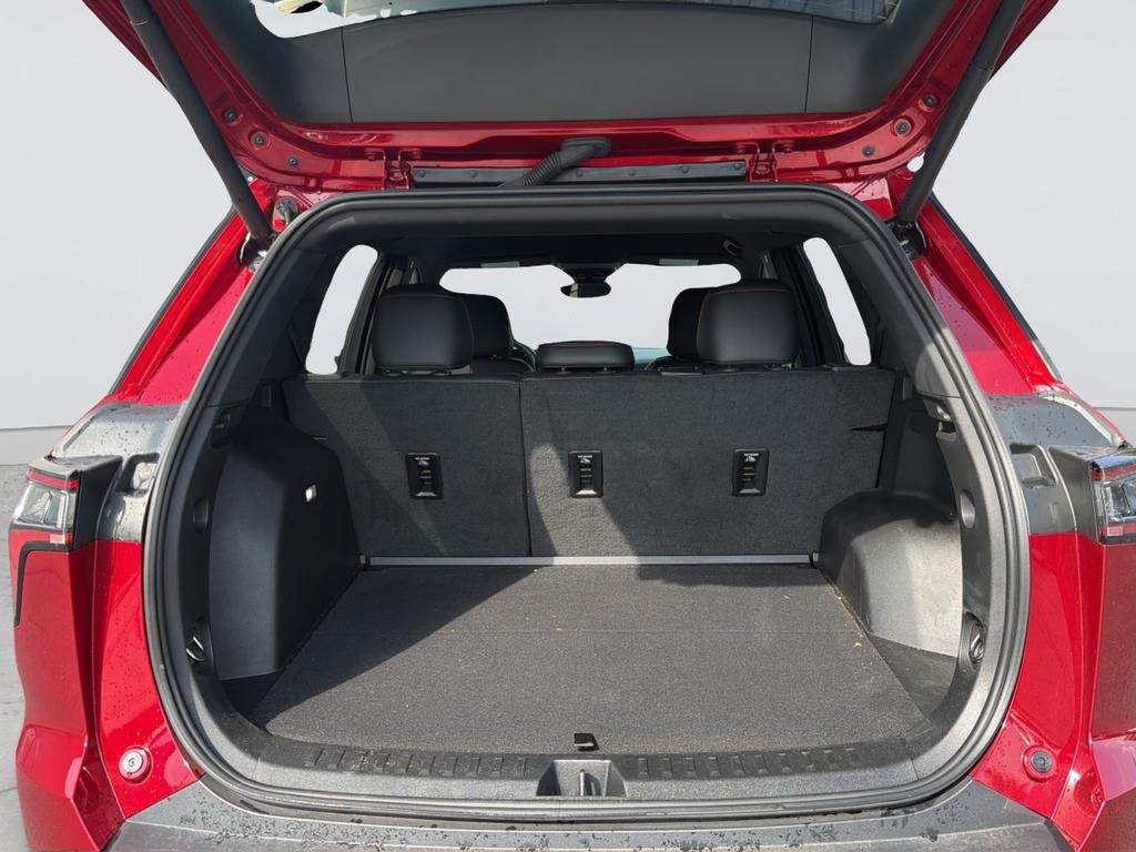 Chevrolet Equinox Vehicle Full-screen Gallery Image 22