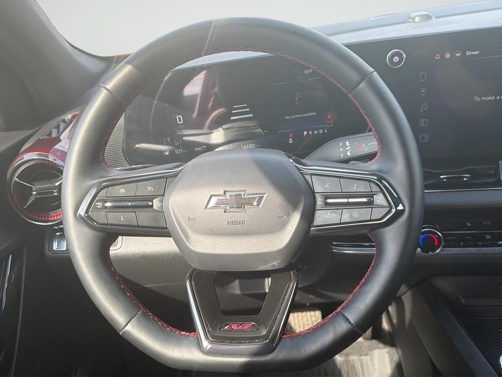 Chevrolet Equinox Vehicle Full-screen Gallery Image 25