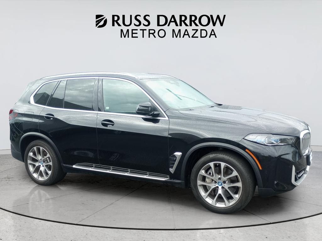 BMW X5 Vehicle Full-screen Gallery Image 07