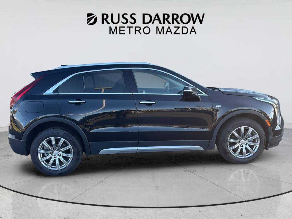 Cadillac XT4 Vehicle Full-screen Gallery Image 06