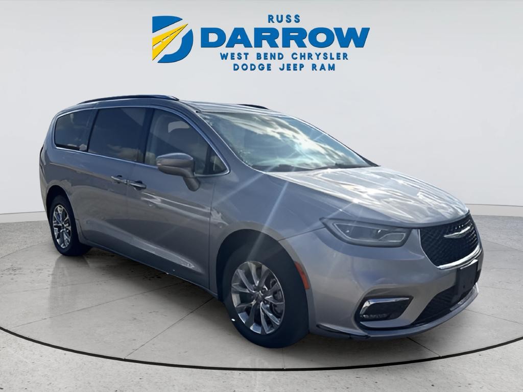 Chrysler Pacifica Vehicle Full-screen Gallery Image 07