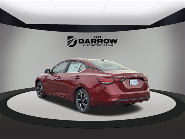 Nissan Sentra Vehicle Full-screen Gallery Image 7