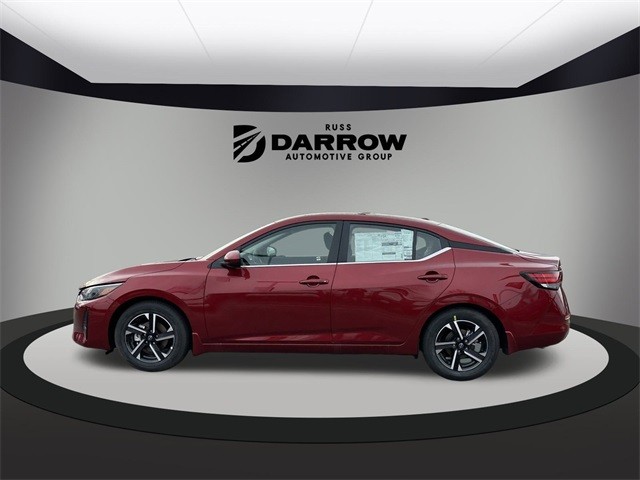 Nissan Sentra Vehicle Full-screen Gallery Image 8