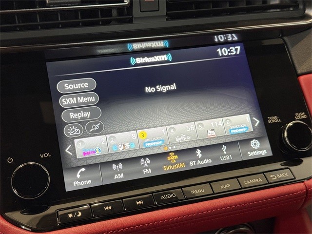 Nissan Z Vehicle Full-screen Gallery Image 12