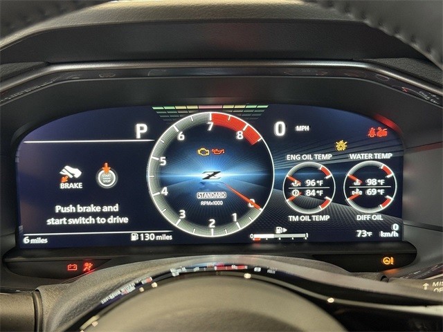 Nissan Z Vehicle Full-screen Gallery Image 19