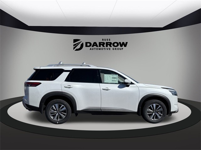 Nissan Pathfinder Vehicle Full-screen Gallery Image 4