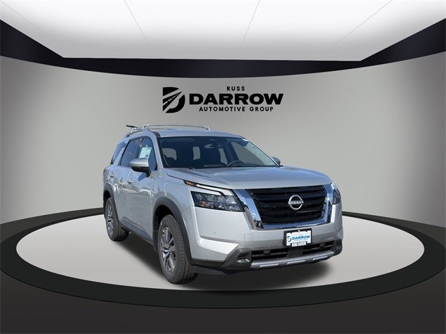 Nissan Pathfinder Vehicle Full-screen Gallery Image 3