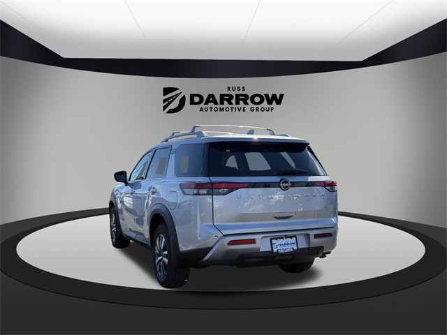 Nissan Pathfinder Vehicle Full-screen Gallery Image 7