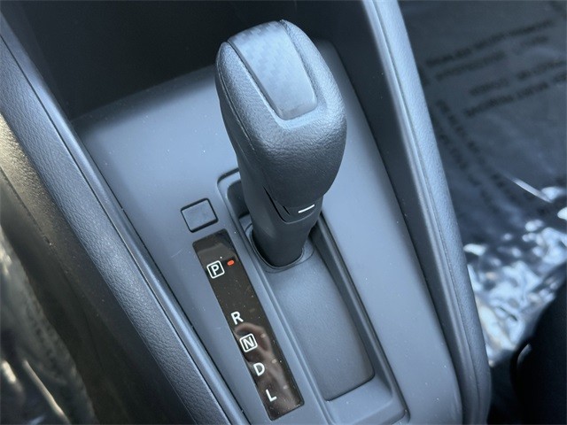 Nissan Versa Vehicle Full-screen Gallery Image 22