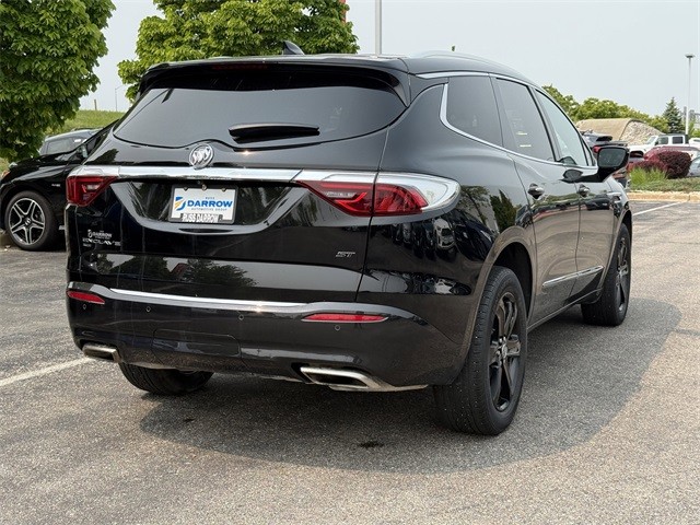 Buick Enclave Vehicle Full-screen Gallery Image 5