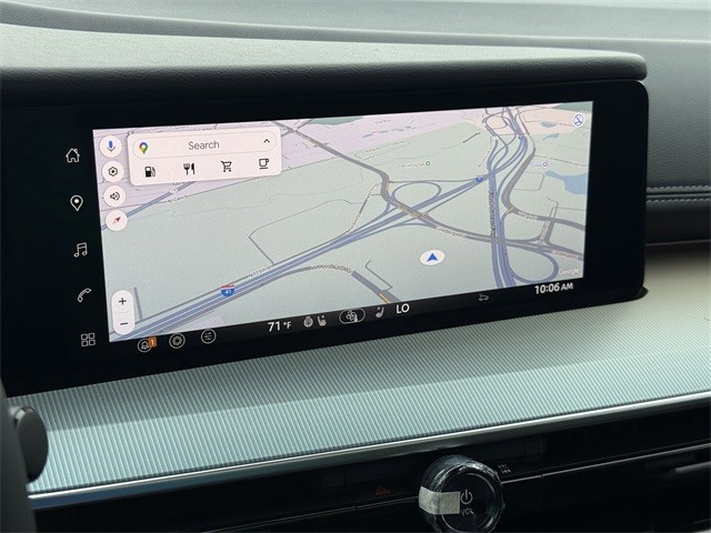 Nissan Murano Vehicle Full-screen Gallery Image 19