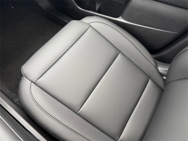 Nissan Murano Vehicle Full-screen Gallery Image 28