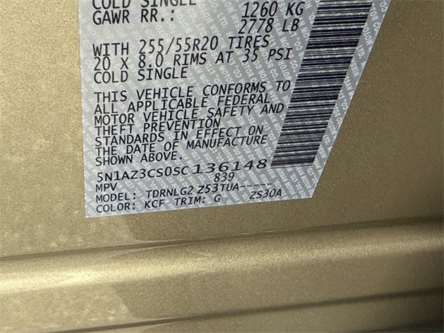 Nissan Murano Vehicle Full-screen Gallery Image 31