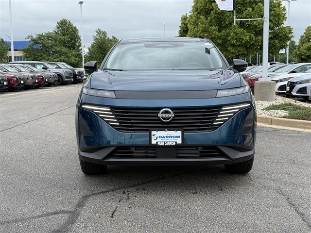 Nissan Murano Vehicle Full-screen Gallery Image 2