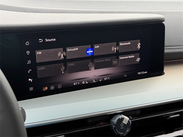 Nissan Murano Vehicle Full-screen Gallery Image 19