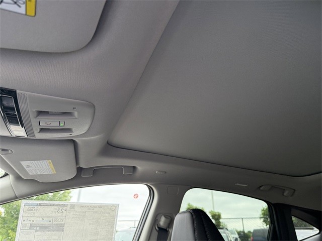 Nissan Murano Vehicle Full-screen Gallery Image 27