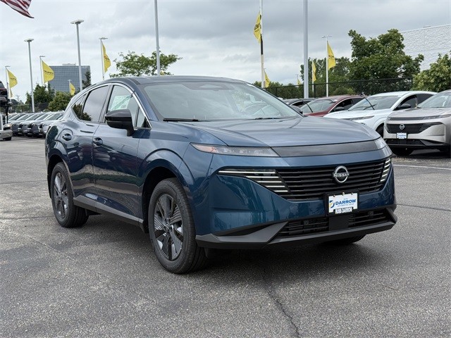 Nissan Murano Vehicle Full-screen Gallery Image 3