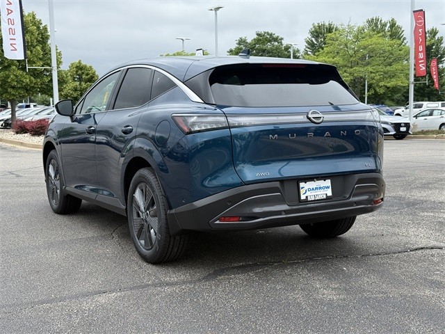 Nissan Murano Vehicle Full-screen Gallery Image 7