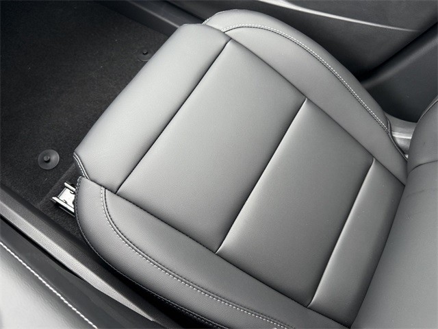 Nissan Murano Vehicle Full-screen Gallery Image 28