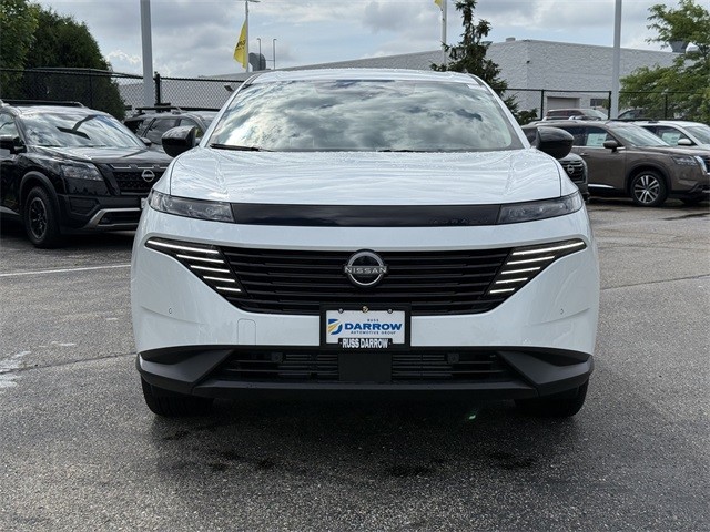 Nissan Murano Vehicle Full-screen Gallery Image 2