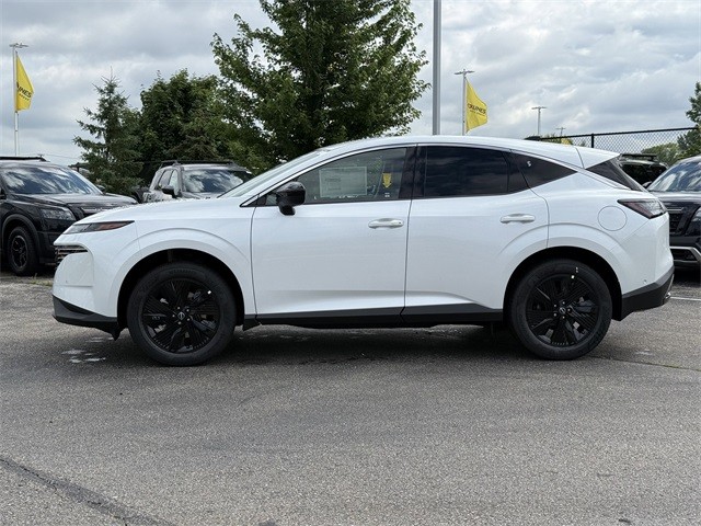 Nissan Murano Vehicle Full-screen Gallery Image 8