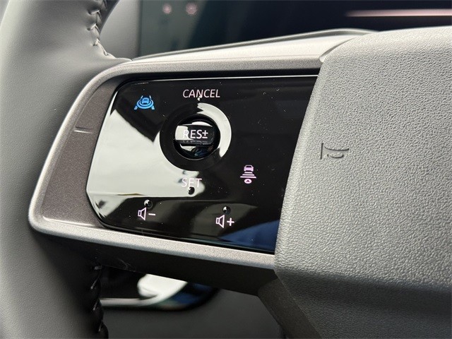 Nissan Murano Vehicle Full-screen Gallery Image 15