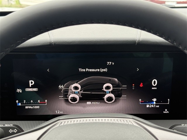 Nissan Murano Vehicle Full-screen Gallery Image 17