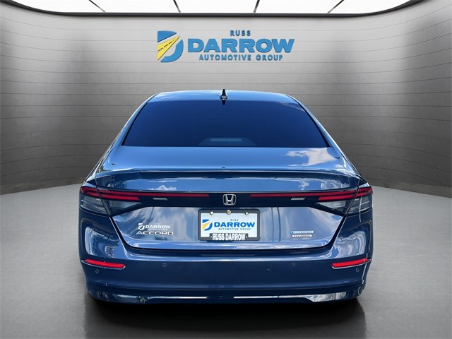 Honda Accord Hybrid Vehicle Full-screen Gallery Image 3