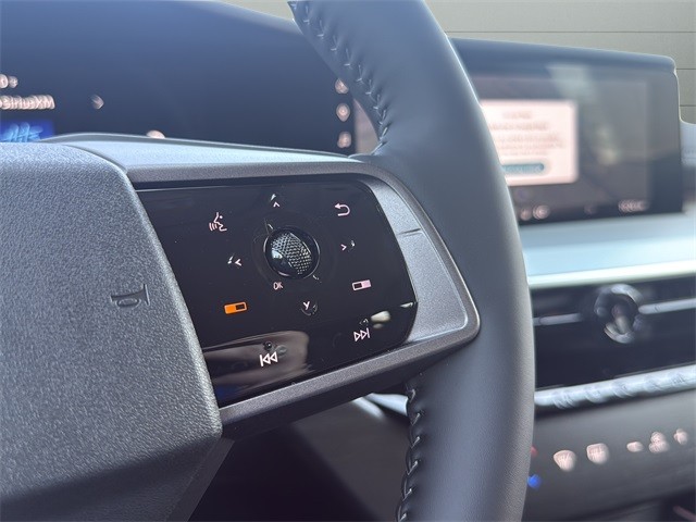 Nissan Murano Vehicle Full-screen Gallery Image 9