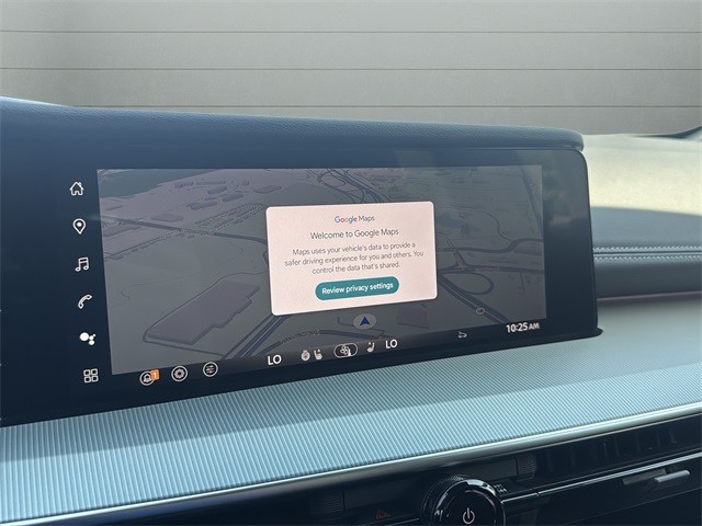 Nissan Murano Vehicle Full-screen Gallery Image 18