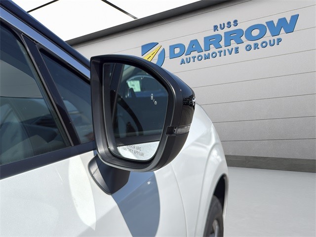 Nissan Murano Vehicle Full-screen Gallery Image 30