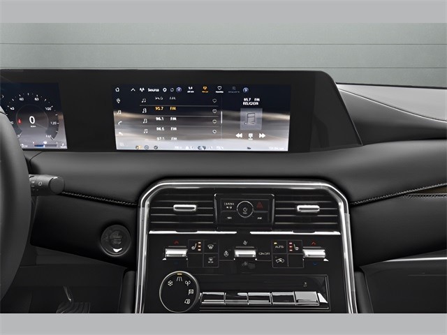 Nissan Armada Vehicle Full-screen Gallery Image 12