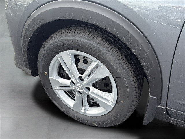 Nissan Kicks Play Vehicle Full-screen Gallery Image 26