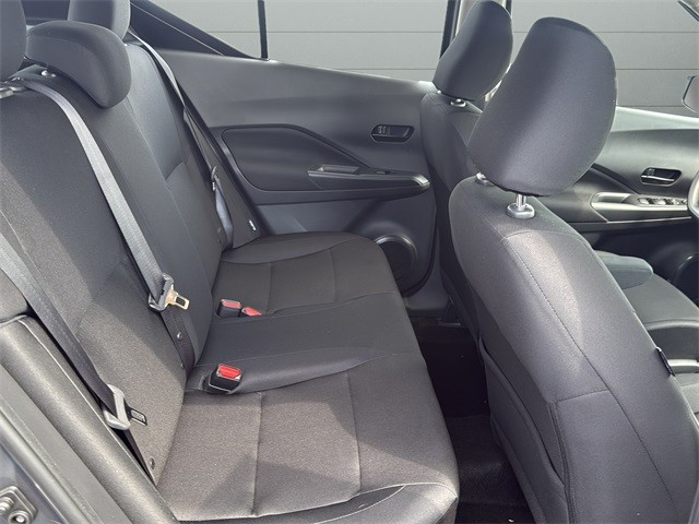 Nissan Kicks Play Vehicle Full-screen Gallery Image 28