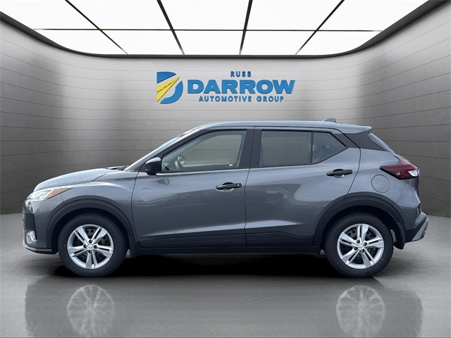 Nissan Kicks Play Vehicle Full-screen Gallery Image 31