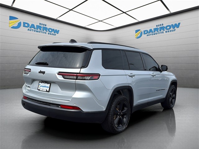 Jeep Grand Cherokee L Vehicle Full-screen Gallery Image 5