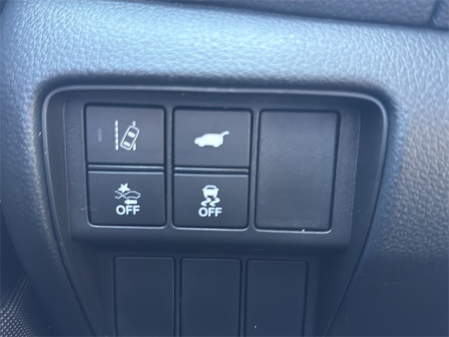 Honda CR-V Vehicle Full-screen Gallery Image 30