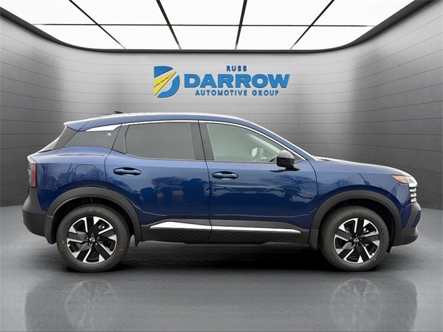 Nissan Kicks Vehicle Full-screen Gallery Image 6