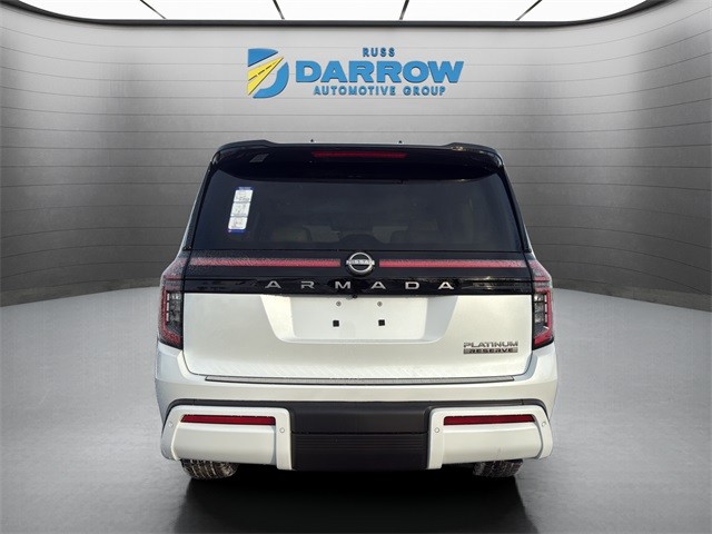 Nissan Armada Vehicle Full-screen Gallery Image 4