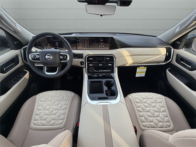 Nissan Armada Vehicle Full-screen Gallery Image 14