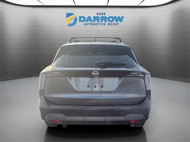 Nissan Kicks Vehicle Full-screen Gallery Image 4