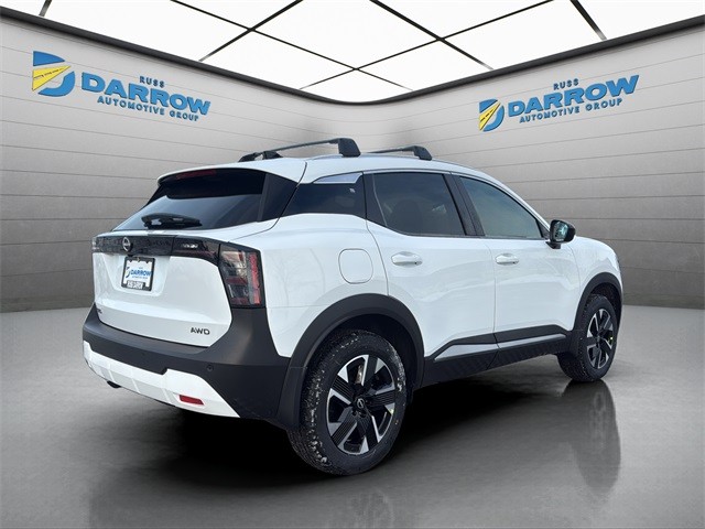 Nissan Kicks Vehicle Full-screen Gallery Image 5